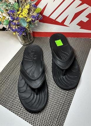 Оригінальні шльопанці вєтнамки skechers