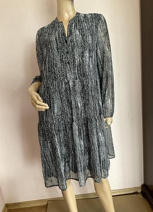 Фирменное свечное вискозное платье/ m/brend alba moda