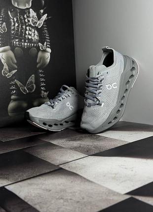 On cloudsurfer max grey 9