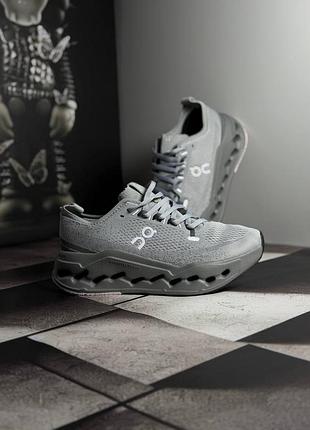 On cloudsurfer max grey 3
