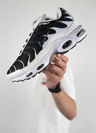 Мужские кроссовки nike air max plus tn white black