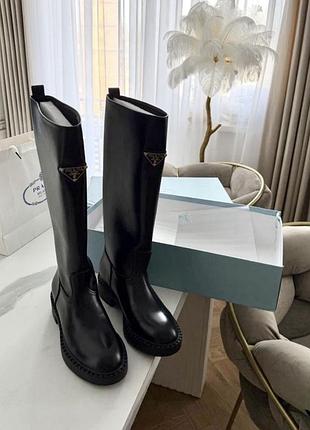 Чоботи труби prada