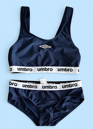 Купальник umbro на девочку, размер 10-12 лет.. оригинал.