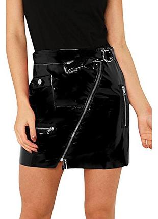 Лаковая короткая соблазнительная сексуальная юбка prettylittlething