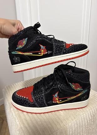 Кросівки,nike jordan 1 mid ( розмір 41) оригінал