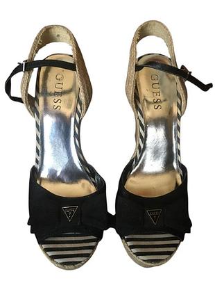 ​босоніжки guess на танкетці / еспадрильї guess (р. 39)