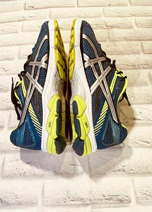 Кросівки asics 6