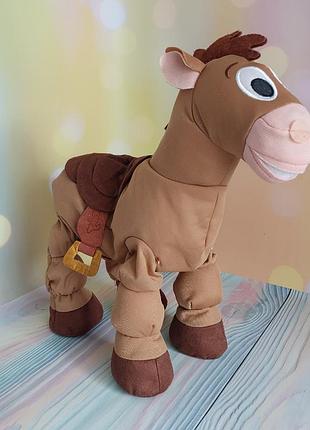 Интерактивная мягкая игрушка disney store bullseye plush из «истории игрушек»
