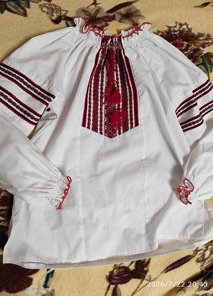 Вишиванка для дівчинки біла
