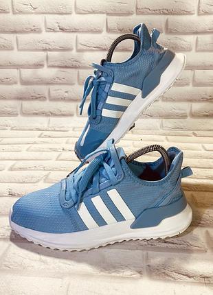 Кросівки adidas