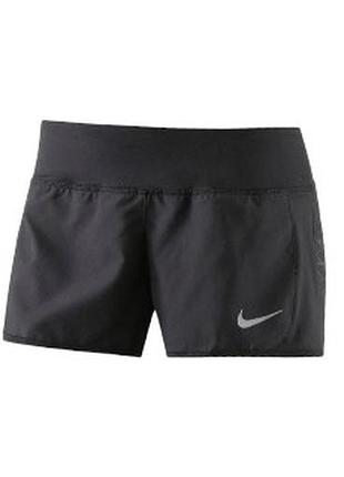 Жіночі шорти nike