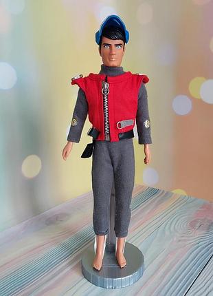 Вінтажна лялька captain scarlet, випущена компанією itc у 1993 році