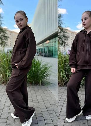 Стильний костюм