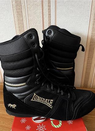 Боксерки lonsdale black/gold оригинал, 43 размер, 27,5 см стелька