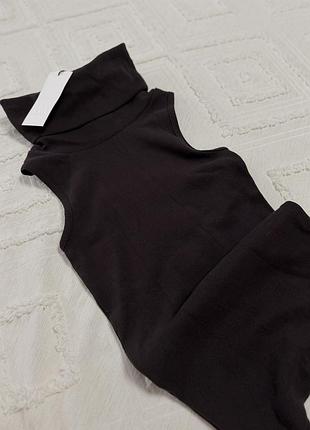 Майка з горловиною  zara