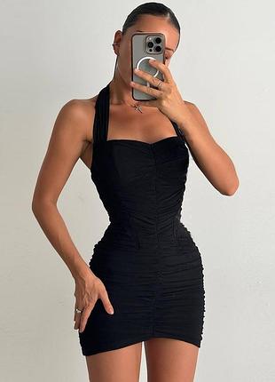 Розпродаж сукня prettylittlething облягаюча сітка на підкладці