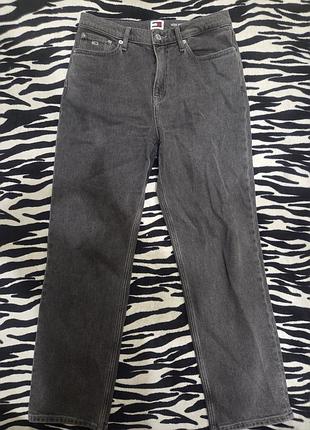 Джинсы tommy jeans