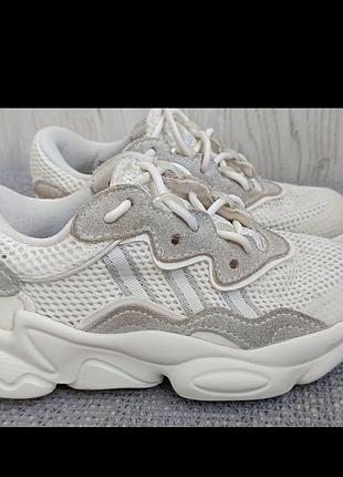 Кросівки adidas ozweego