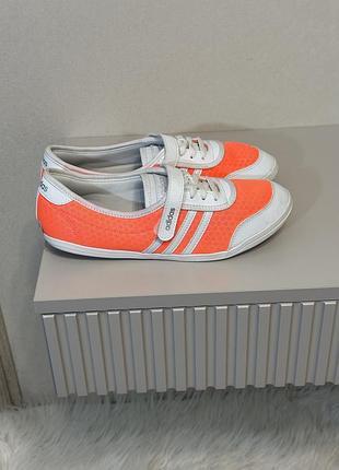 Кеди adidas