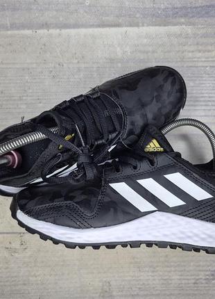 Кроссовки adidas hockey youngstar