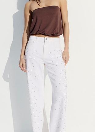 Жіночі блискучі джинси bershka straight із завищеною талією, білі джинси зі стразами, джинси з блистівками, бершка джинси, прямі джинси стильні джинси
