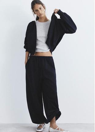 Жіночі широкі спортивні штани pull&bear із регульованим низом, пул бір штани, pull bear штани, темно сині спортивні штани, жіночі штани комфортні