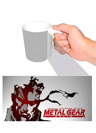 Чашка з принтом metal gear