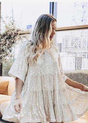 ✅красивое платье 👗 с пайетками🌹