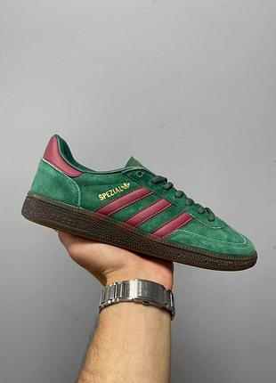 Мужские зелёные кроссовки adidas handball spezial collegiate green burgundy х адидас 43
