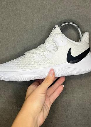 Кроссовки игровые nike zoom hyperspeed court 38 р оригинал