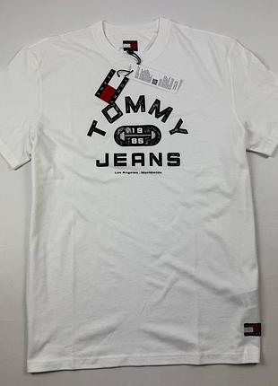 Нова чоловіча оригінальна футболка tommy jeans