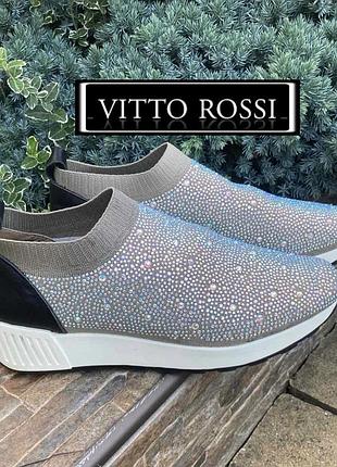 Vitto rossi стильні фірмові зручні еластичні жіночі кросівки снікерси оригінал