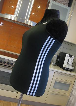 Орігінальна спортивна майка adidas.