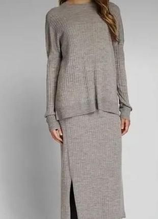 Спідниця в рубчик uniqlo
