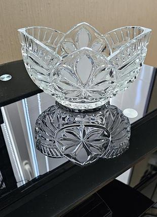 Вінтажна кришталева ваза радянських часів