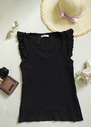 Чорна футболка в рубчик р.s,м ,zara