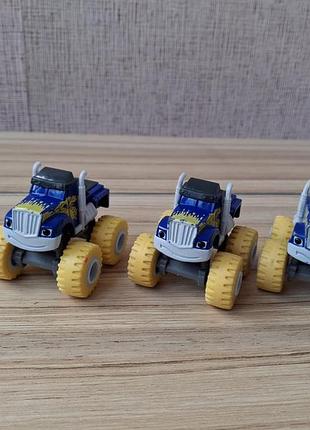 Металеві машинки блиск і чудо машинки blaze & the monster machines