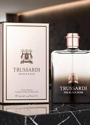 Парфумована вода унісекс trussardi the black rose, 100 мл
