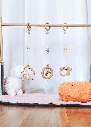 Напольный мобиль, детский игровой тренажер baby gym (без игрушек), серый