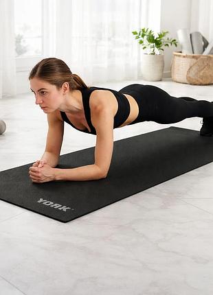 Килимок (мат) для фітнесу та йоги york fitness 0,3см чорний антиковзкий товщина 0,3 см 170×61 см двосторонній з ремінцем