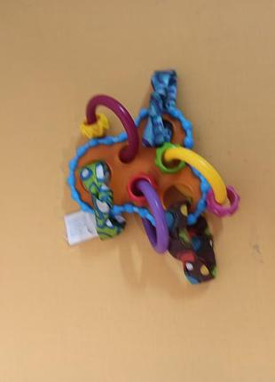 Погремушка прорезыватель playgro 4