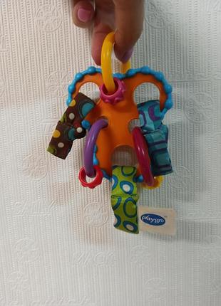 Погремушка прорезыватель playgro