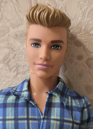Кукла кен mattel. 2