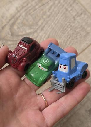 Мініатюрні іграшки — disney pixar cars.