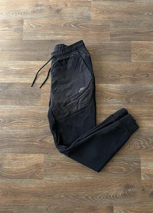 Чоловічі спортивні штани nike tech fleece розмір s