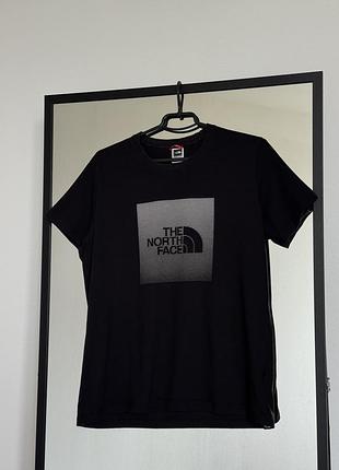 Жіноча футболка the north face розмір l