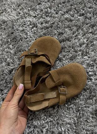 Детские сабо из натуральной замши zara , размер 26/27