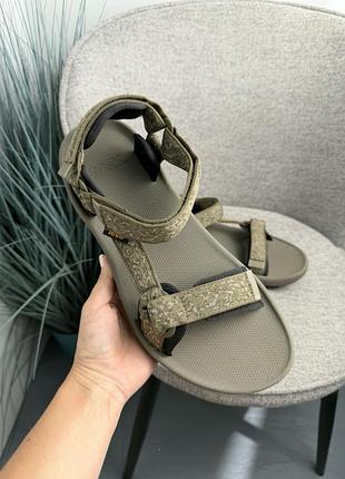 Teva hurricane xlt2 5