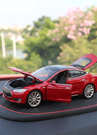 Авто на торпеду автоаксессуар тесла красный металл торпеда авто игрушка машинка
