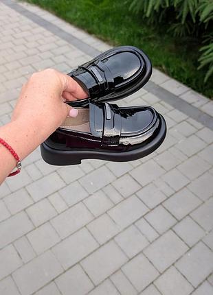 Лофери для дівчаток